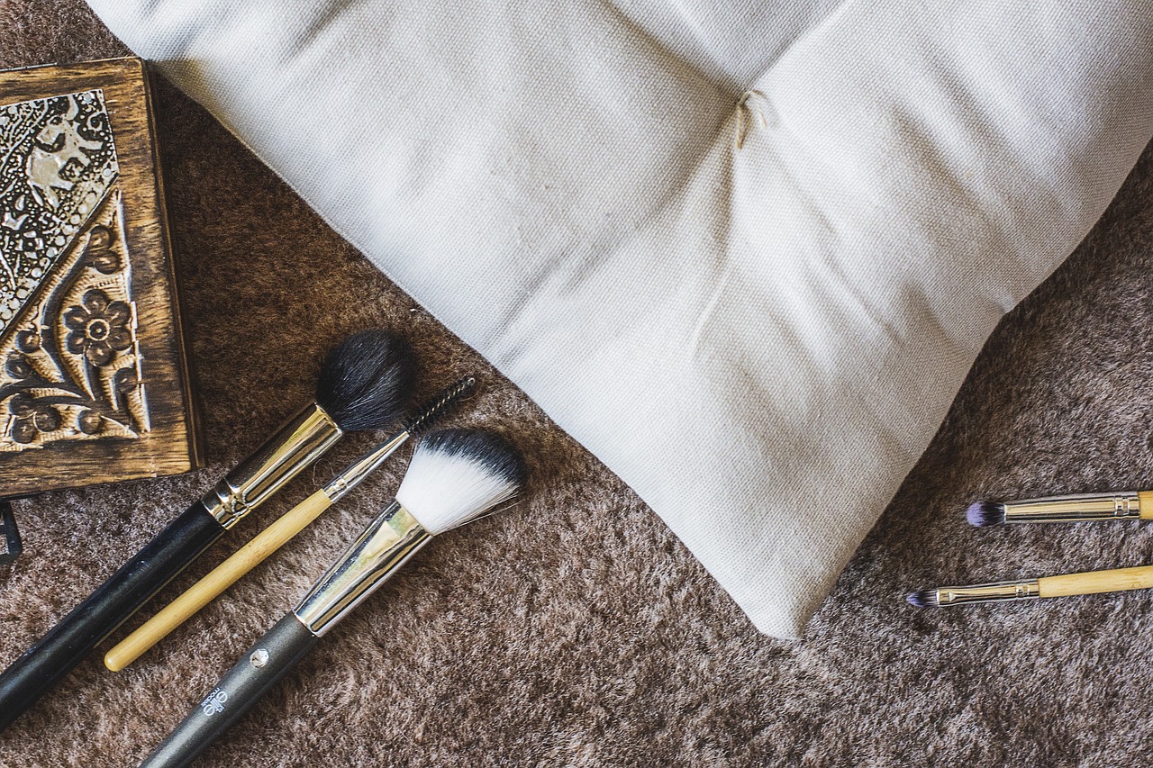 遮瑕膏哪种品牌好？别焦虑，我帮你把热门款都盘明白了